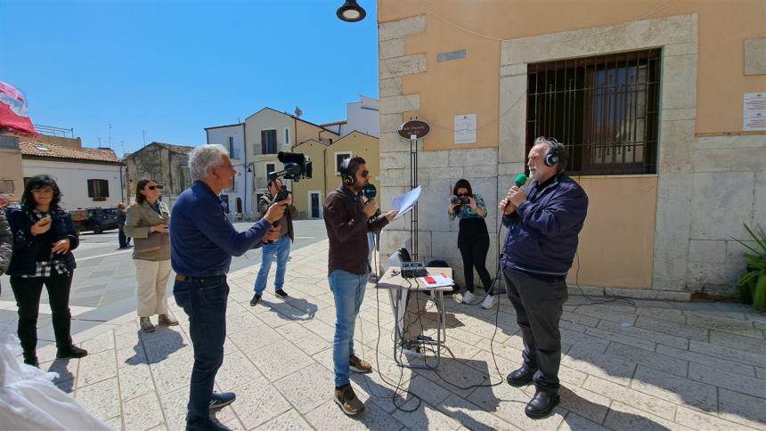 Termoli L Aria Di Mare In Onda Su Rai Isoradio Da Piazza Duomo