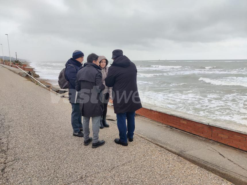 Casalbordino Crollo Lungomare Casalbordino Qui Deve Passare La Via