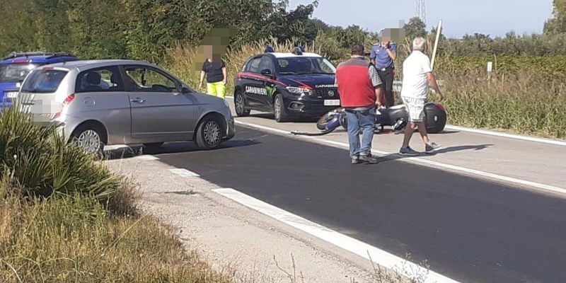 Casalbordino Scontro Auto Moto Sulla Statale Centauro In Ospedale