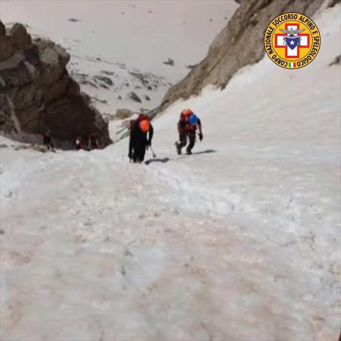 Alpinista soccorso sul Corno Grande a quota 2 mila 800 metri