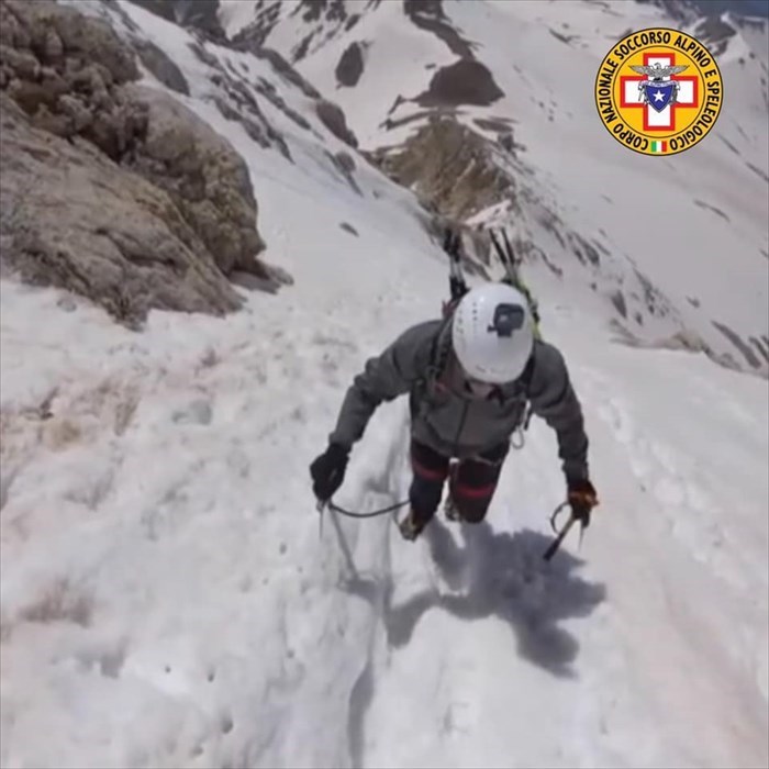 Alpinista soccorso sul Corno Grande a quota 2 mila 800 metri