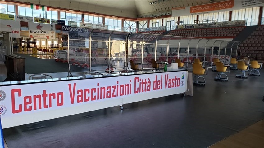 Dal 9 aprile al via la vaccinazione di massa al PalaBcc