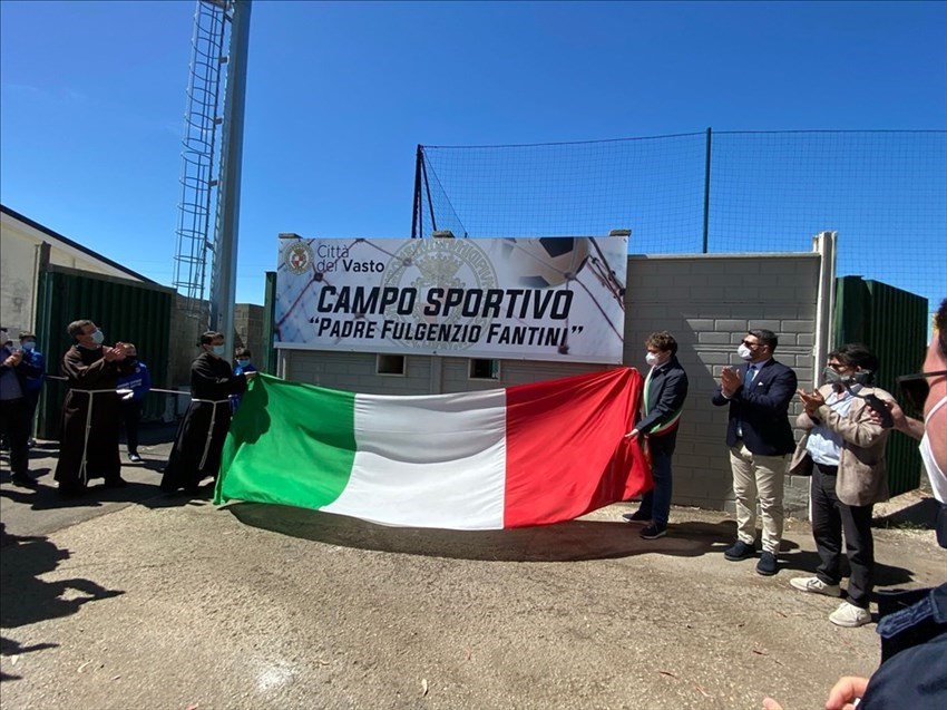 Inaugurato il campo di calcio di Vasto Marina, intestato a “Padre Fulgenzio Fantini”