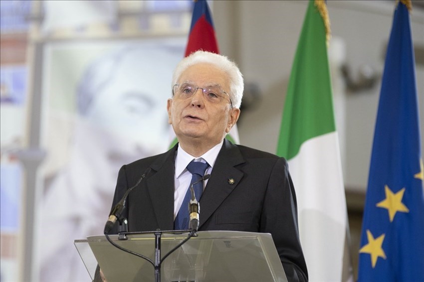 "O si sta con la mafia o si è contro", Mattarella ricorda le stragi di Capaci e di via D’Amelio