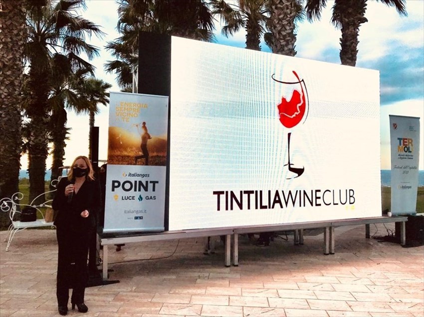 Turismo sostenibile, nasce il Tintilia Wine club all'insegna di due cocktail