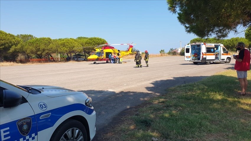 Gravi le condizioni della 32enne rimasta ferita sull'A14, trasferita in elicottero a Pescara