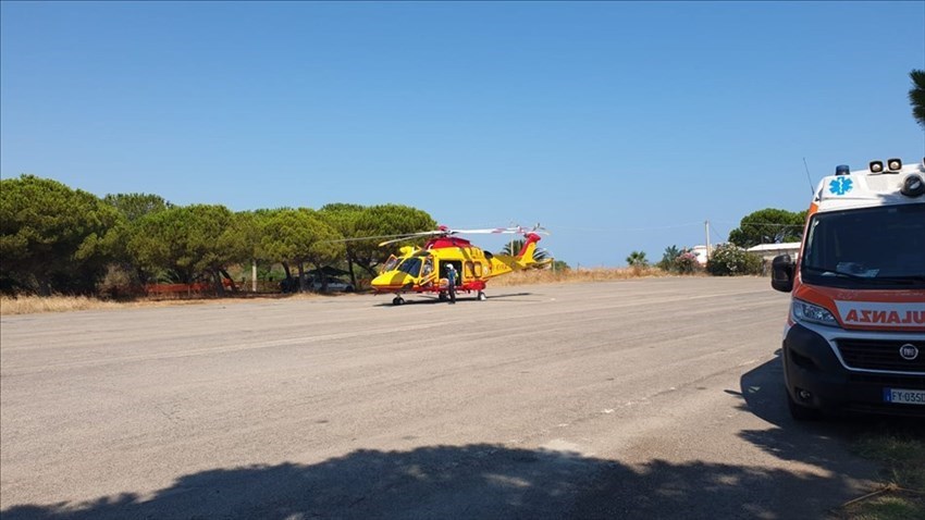 Gravi le condizioni della 32enne rimasta ferita sull'A14, trasferita in elicottero a Pescara