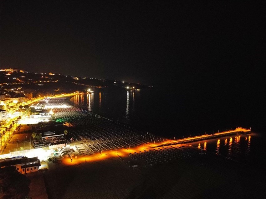 Alcuni scatti di Vasto Marina in notturna da parte di Vincenzo D'Aversa