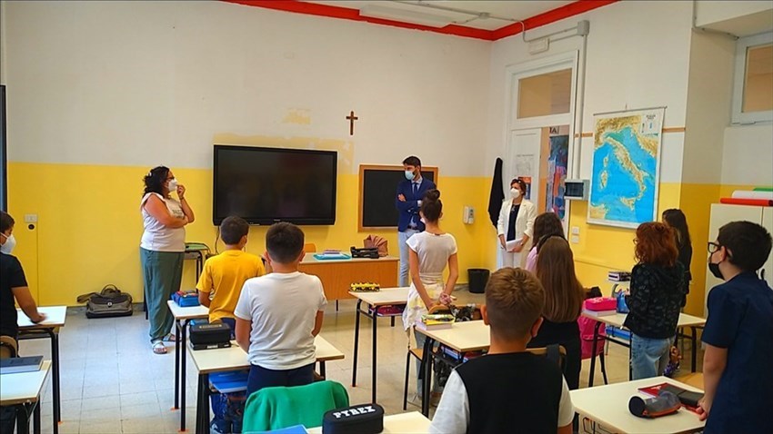 Campobasso, il sindaco Gravina e l’assessore Praitano in visita nelle scuole cittadine