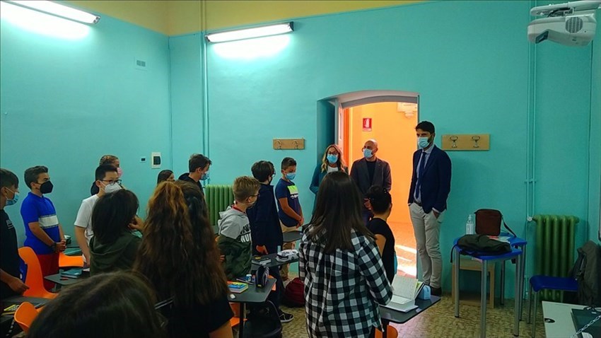 Campobasso, il sindaco Gravina e l’assessore Praitano in visita nelle scuole cittadine