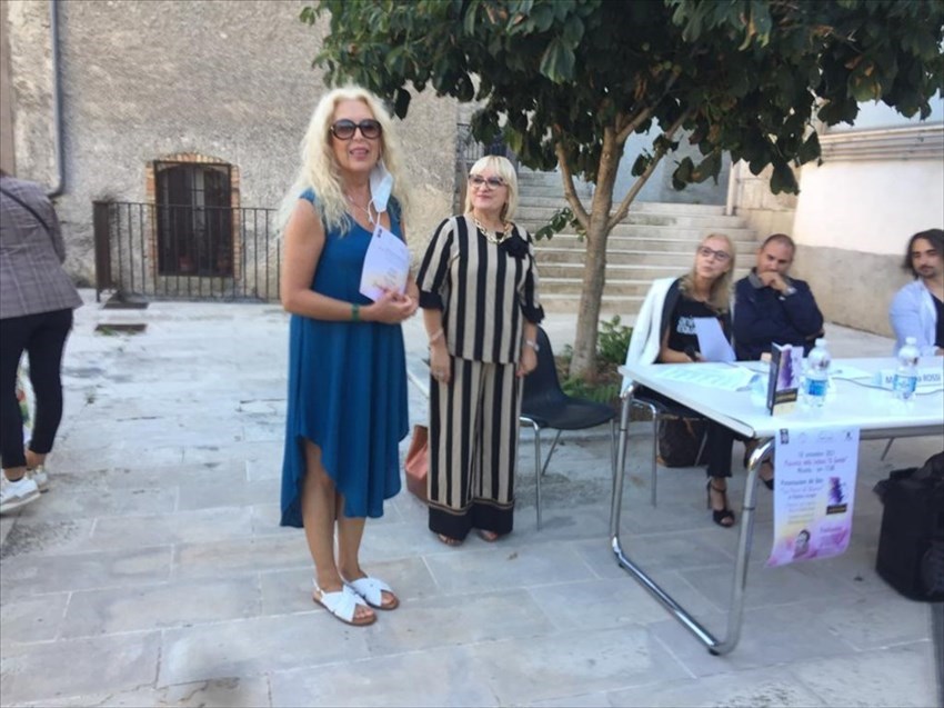 Antonietta Aida Caruso vince il quinto concorso nazionale "Borghi della lettura"