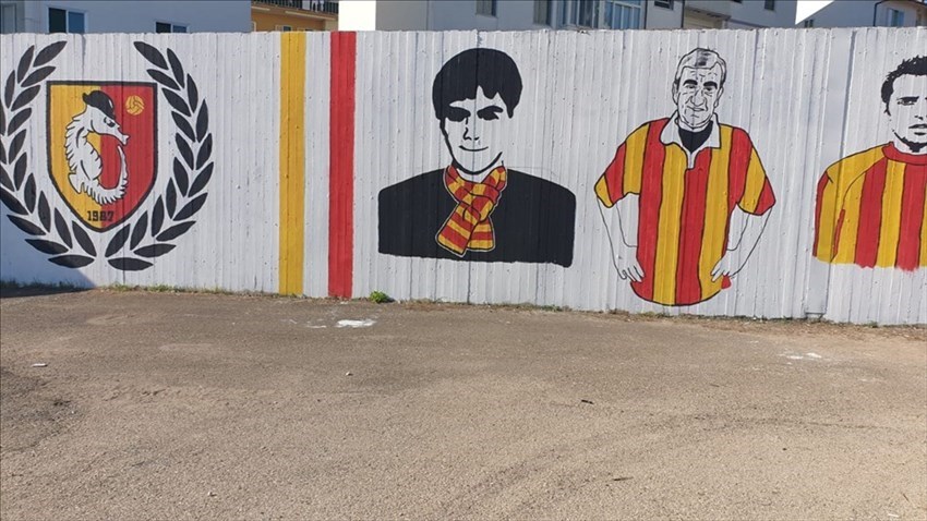 ‘Per sempre con noi’: allo stadio ‘Cannarsa’ il murales dedicato a Guida, Pezzella e Bevere