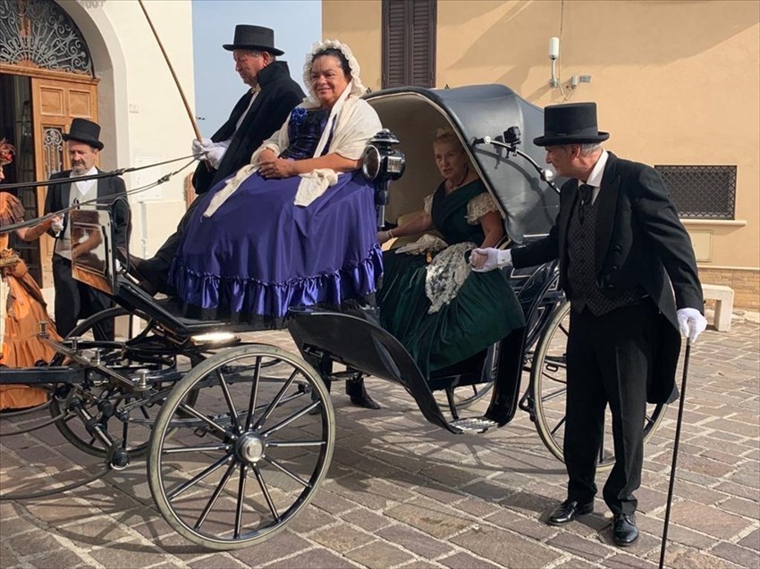 Scene di vita quotidiana del Settecento e dell’Ottocento per un giorno a Palazzo Tilli di Casoli