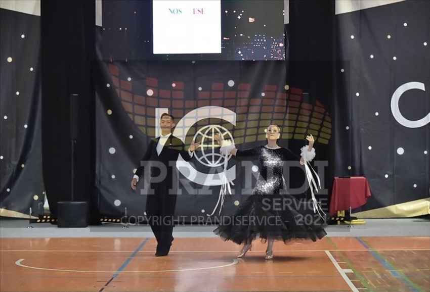 I ballerini Andrea Iuliano e Monica Smerilli al mondiale in Slovenia: "Ottimo risultato"