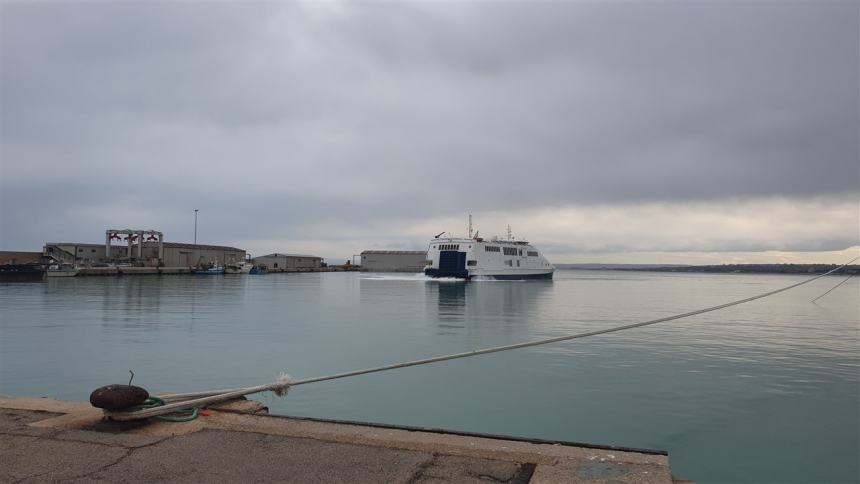 Collegherà Termoli alle Isole Tremiti: arrivata in porto la Santa Lucia