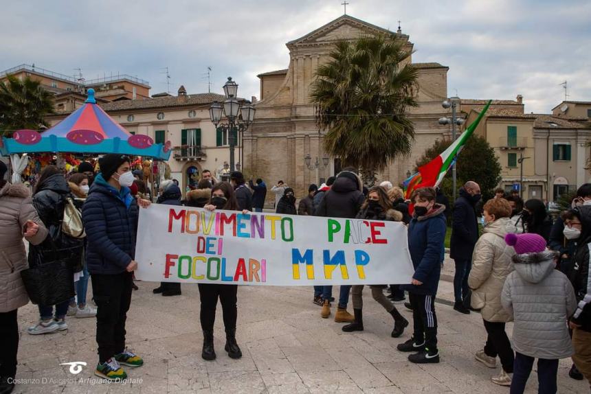 "Mio figlio è a Leopoli e non pensavamo scoppiasse davvero la guerra"