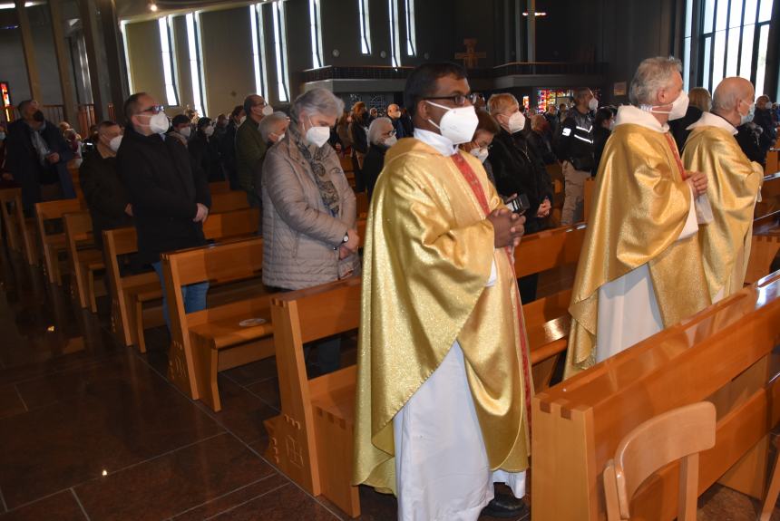 I funerali di padre Luigi Russo