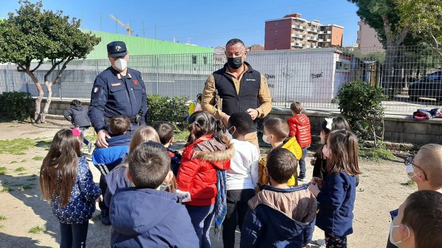 Carabinieri della Biodiversità donano l'Albero di Falcone alla Brigida