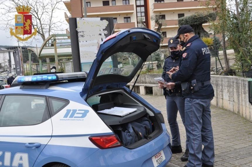 Giovane arrestato per furto in abitazione