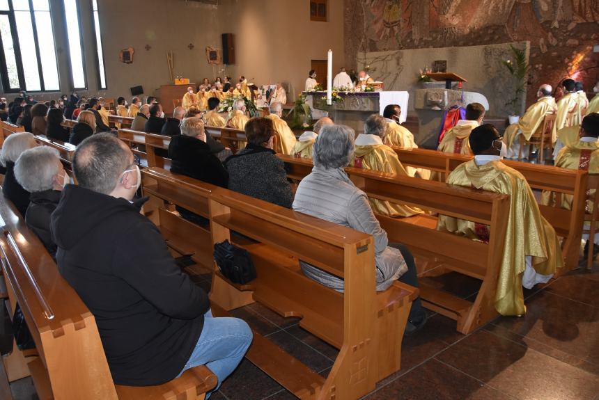 I funerali di padre Luigi Russo