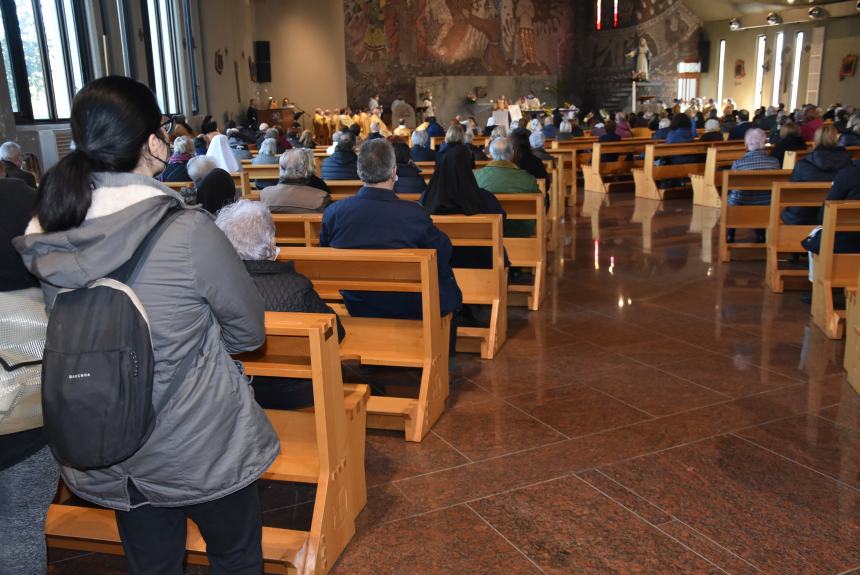 I funerali di padre Luigi Russo