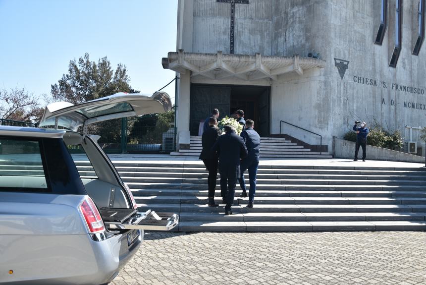 I funerali di padre Luigi Russo