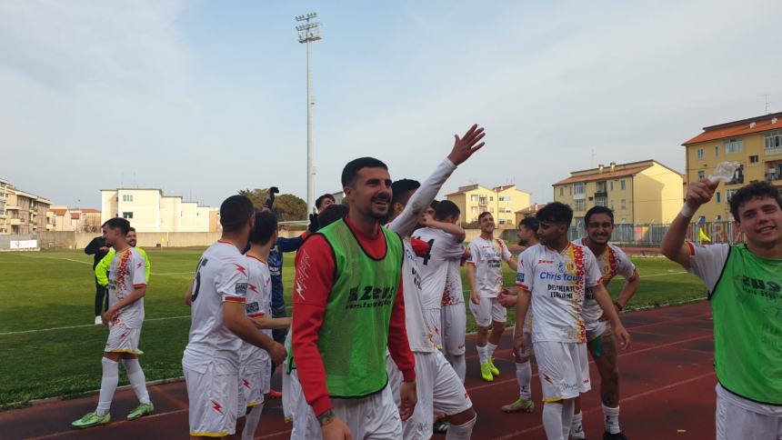 Termoli calcio in tripudio