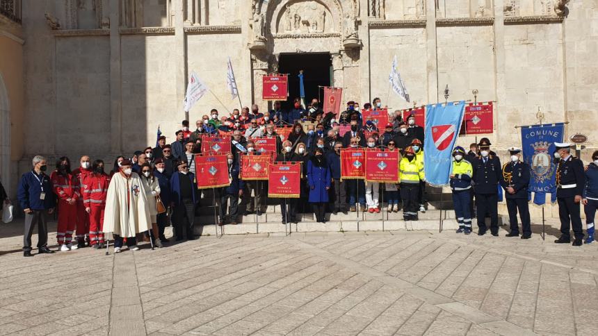 Quarantennale dell'Avis: la messa in cattedrale col vescovo Gianfranco De Luca