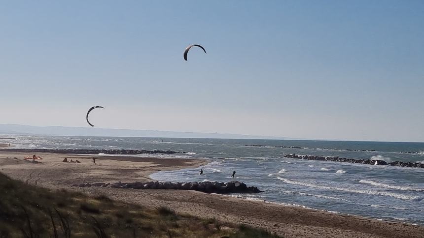 Kitesurf sul Lungomare Cristoforo Colombo