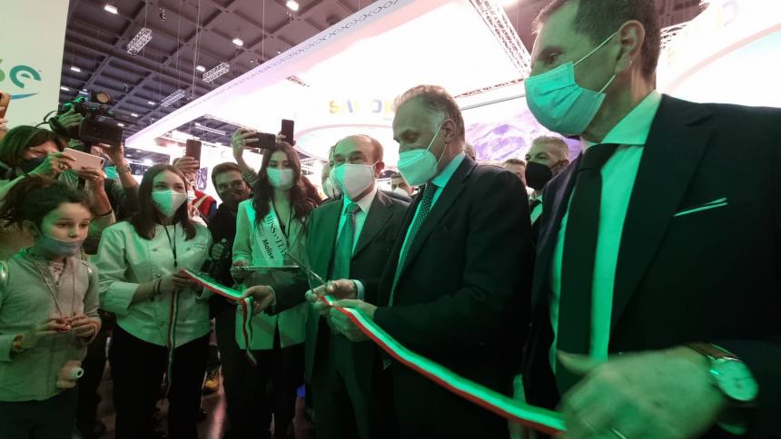 Il Ministro Garavaglia inaugura lo stand del Molise alla Bit MIlano 2022