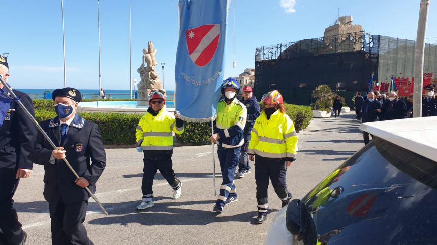 Quarantennale dell'Avis: la messa in cattedrale col vescovo Gianfranco De Luca