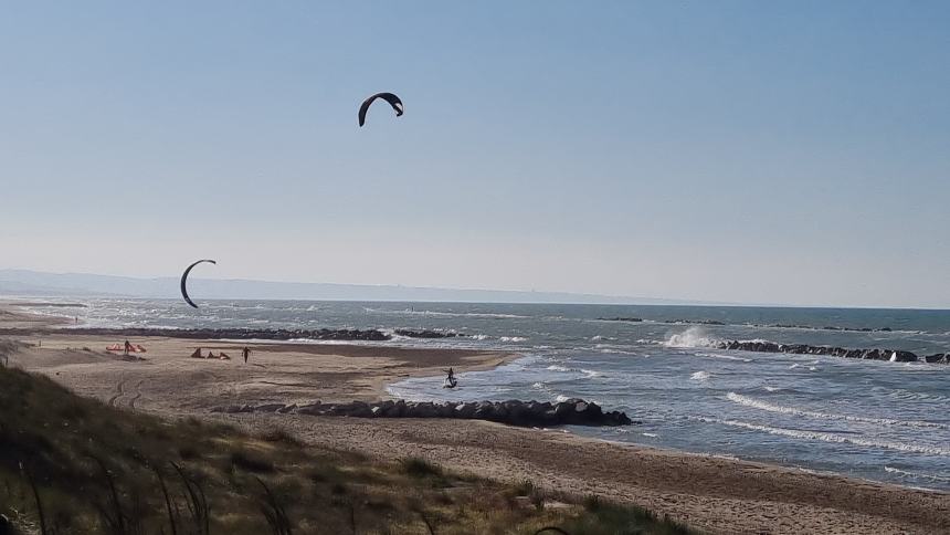 Kitesurf sul Lungomare Cristoforo Colombo