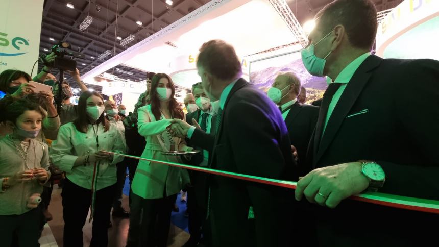 Il Ministro Garavaglia inaugura lo stand del Molise alla Bit MIlano 2022