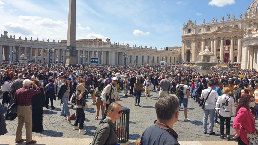 Da Termoli in piazza San Pietro per la benedizione di Papa Francesco