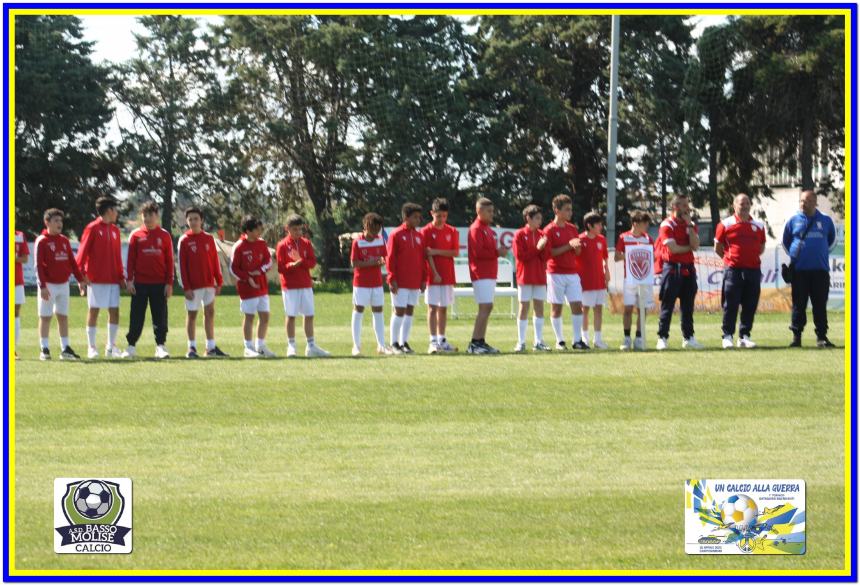 “Un calcio alla guerra”: grande successo a Nuova Cliternia