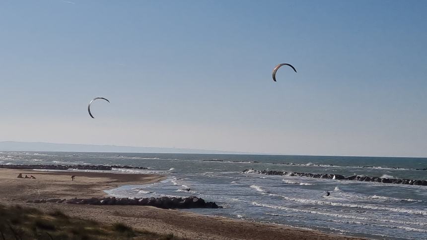 Kitesurf sul Lungomare Cristoforo Colombo