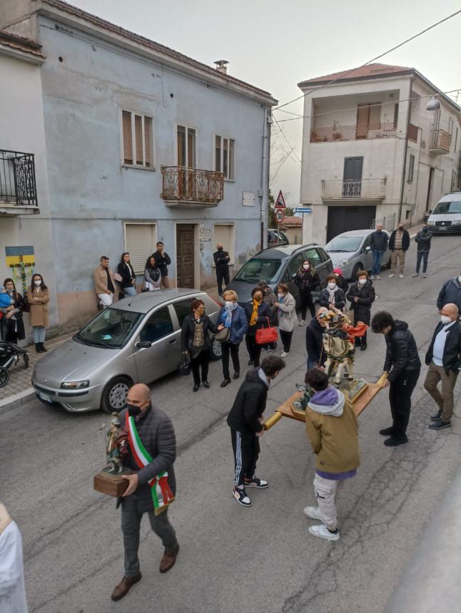 Processione e fuochi d'artificio, San Giorgio riporta la comunità a vivere