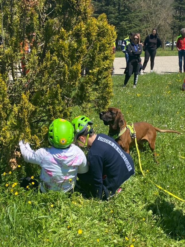 L'emergenza sanitaria ad alto rischio, come soccorrere chi resta sotto le macerie