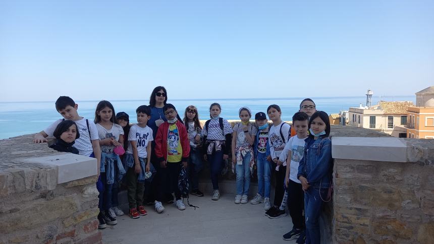 Gli alunni della Scuola Primaria di Difesa Grande in visita al Borgo Antico