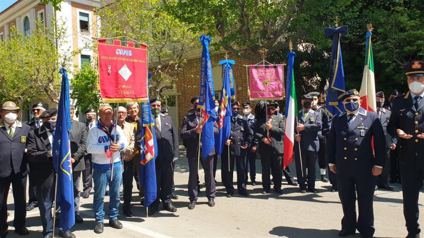 Onore al comandante Mario Milano