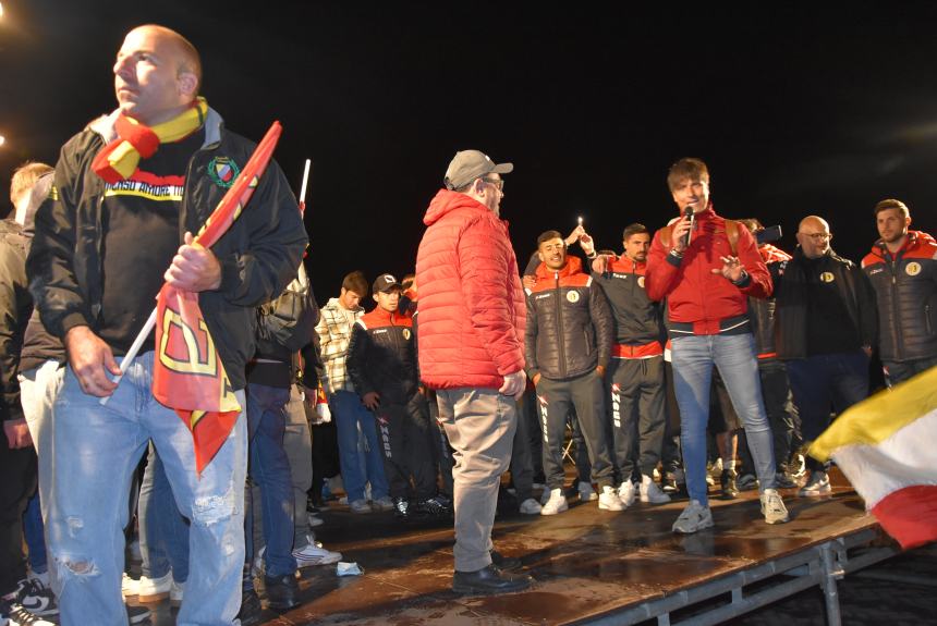 La festa del Termoli calcio in piazza Sant'Antonio