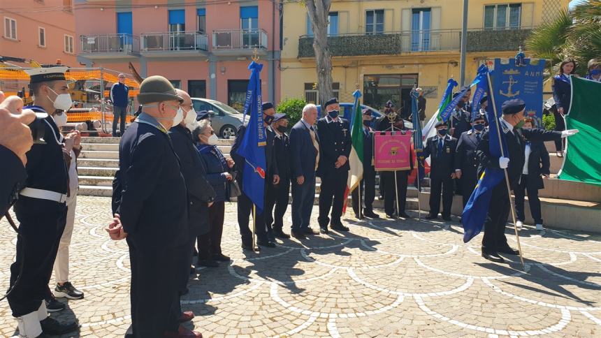 Onore al comandante Mario Milano