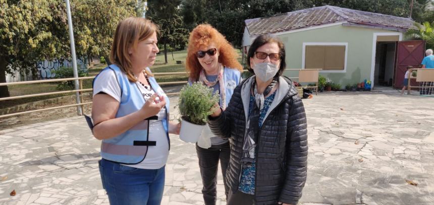 Grande successo dell’iniziativa “Adotta le aromatiche alla Villa”