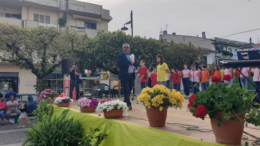 ‘Insieme in armonia’, successo per la recita degli studenti del ‘Vincenzo Cuoco’ 