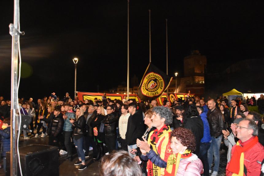 La festa del Termoli calcio in piazza Sant'Antonio