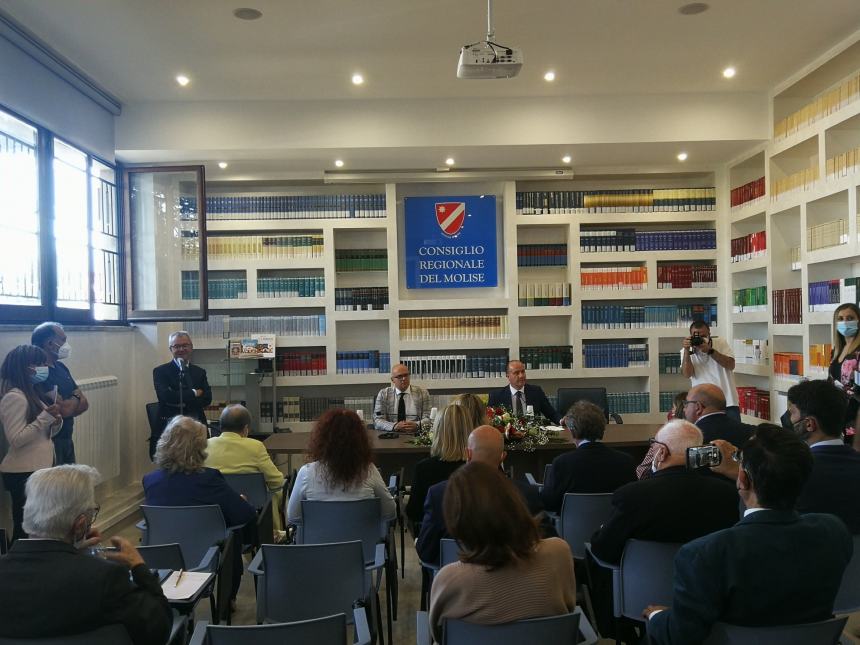 Consiglio regionale, inaugurata biblioteca