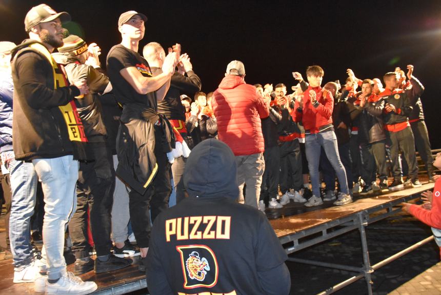 La festa del Termoli calcio in piazza Sant'Antonio