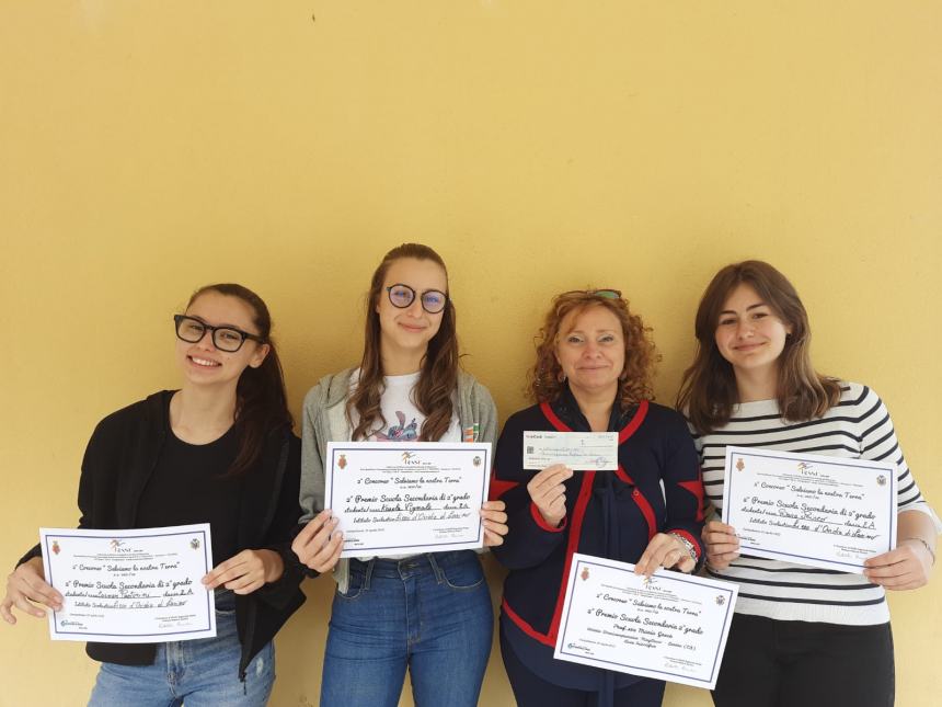 "Un Lavoro migliore", premio nazionale agli studenti del liceo D'Ovidio