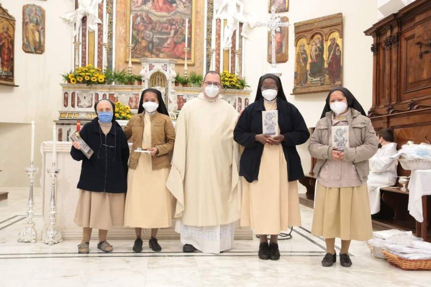 Dopo nove anni Guglionesi saluta le Ancelle eucaristiche della Mimì Del Torto