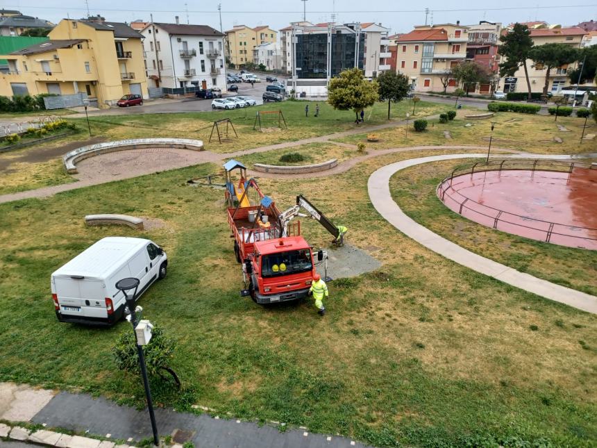 Partiti i lavori di riqualificazione presso l’area verde di via Germania